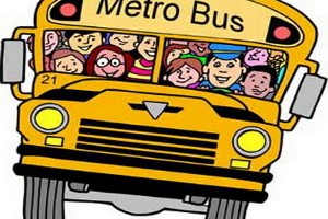 Menunggu Transportasi Umum Di Tempat Yang Salah